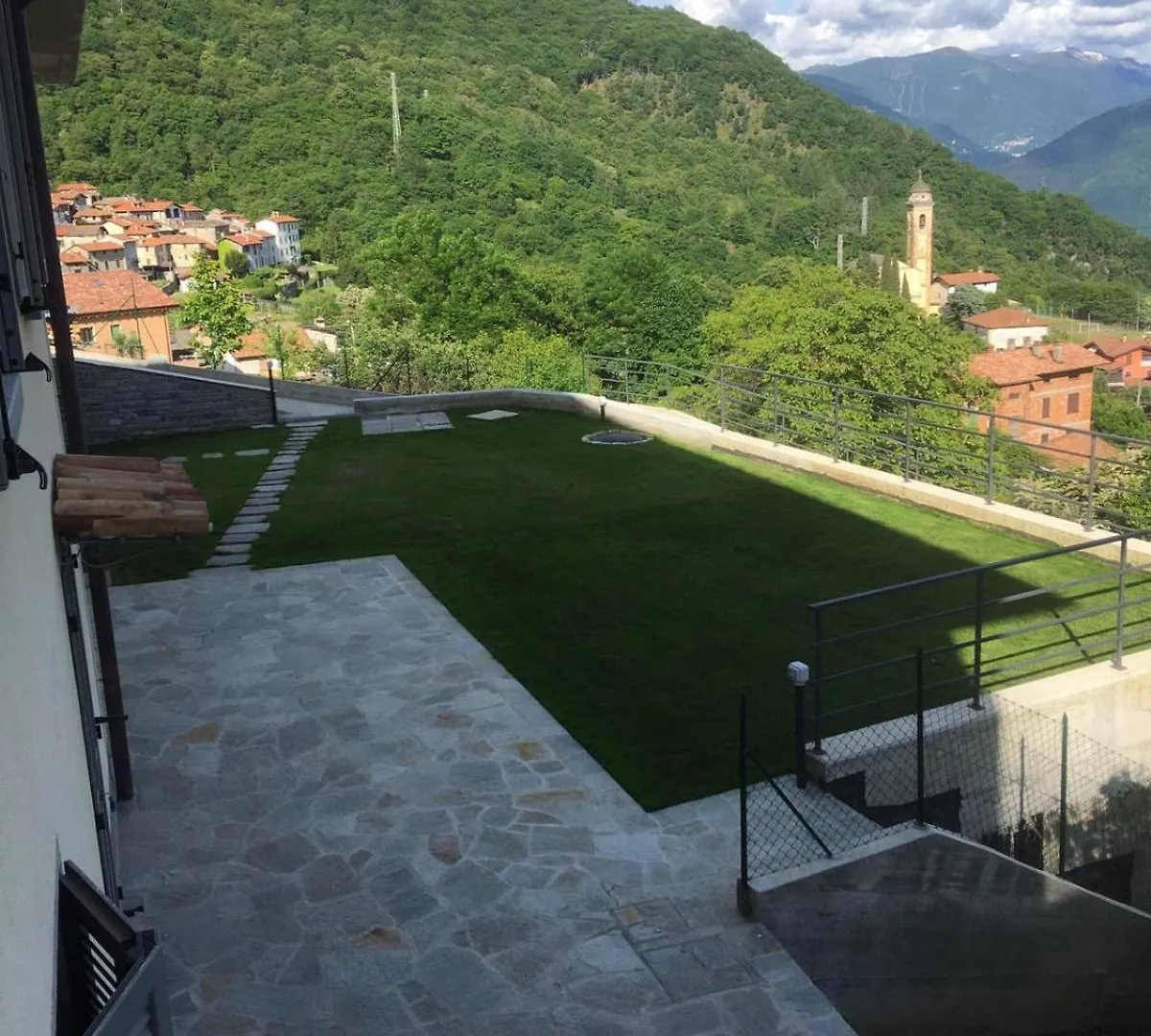 Apartament Casa Luca Plesio